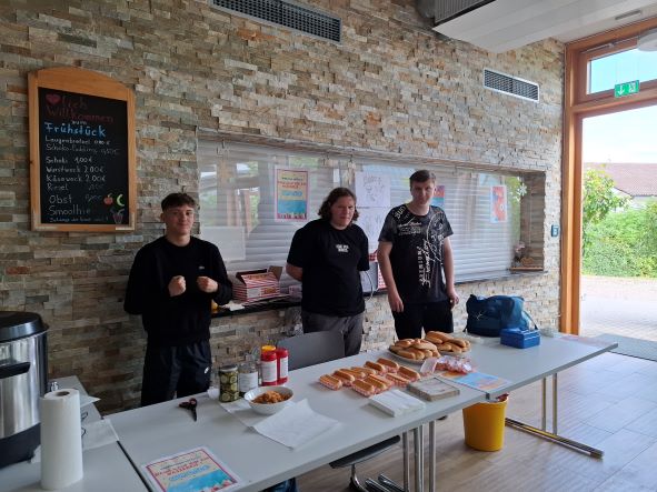 Schulhoffest7.jpg